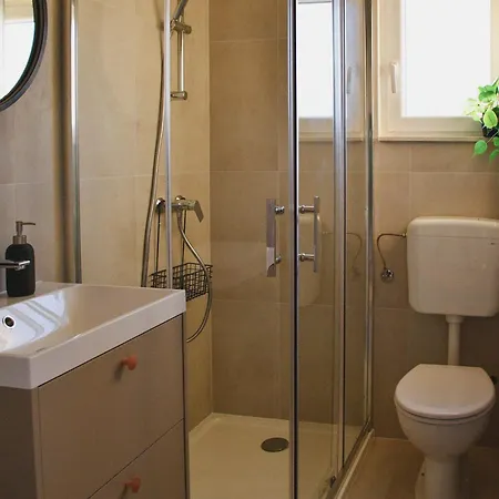 Seaview Apartman
